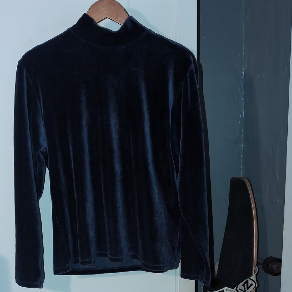 Woman's Navy Blue Velour Turtleneck